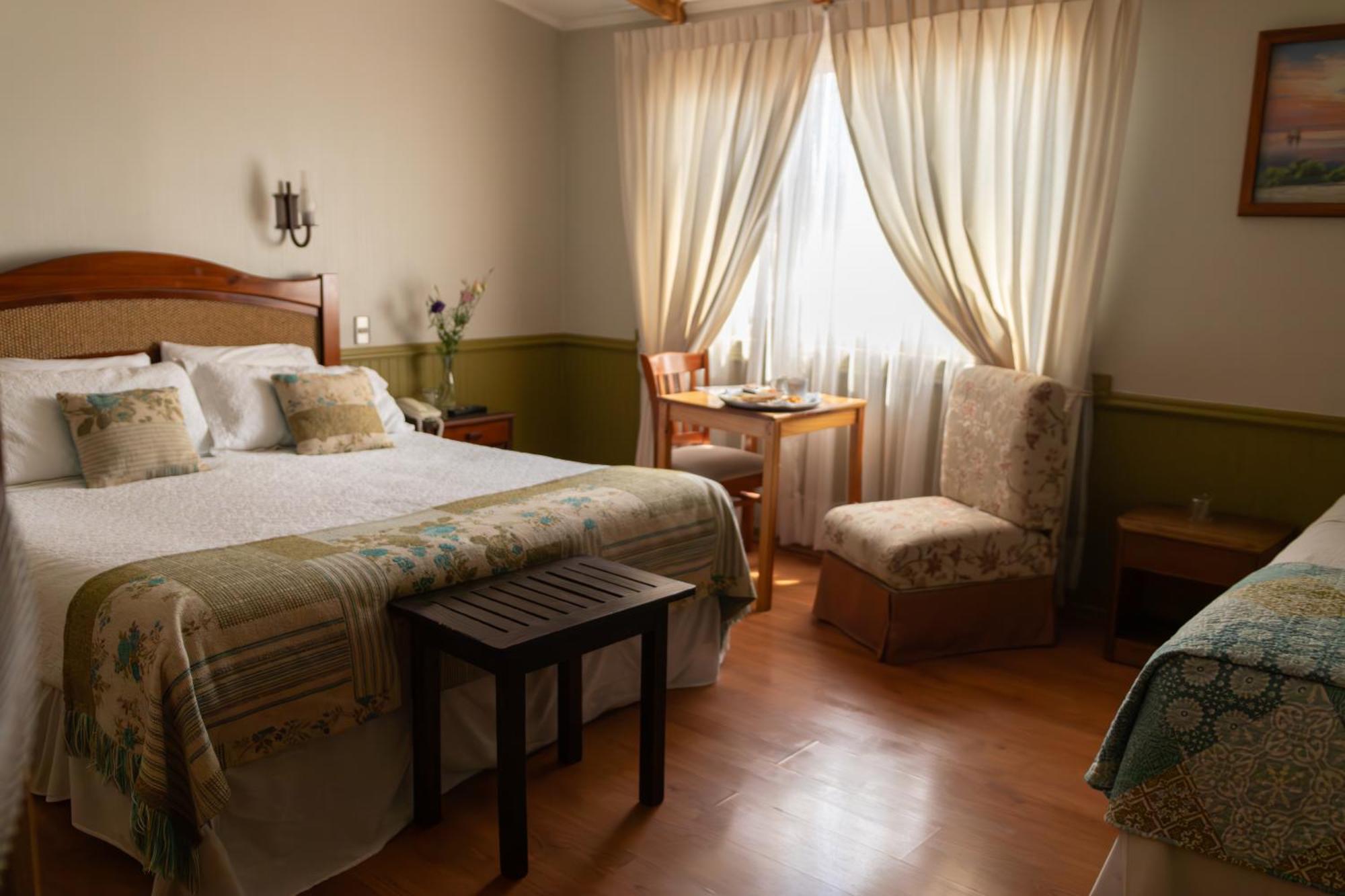 Hotel Di Torlaschi Valdivia Eksteriør bilde