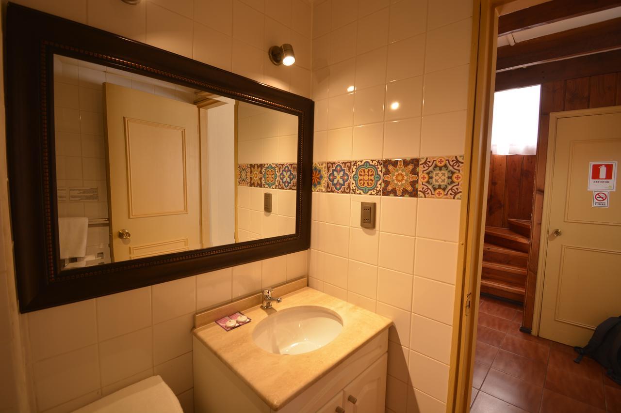Hotel Di Torlaschi Valdivia Eksteriør bilde