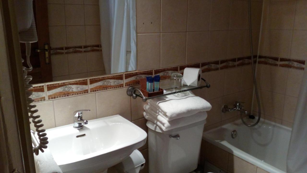 Hotel Di Torlaschi Valdivia Eksteriør bilde